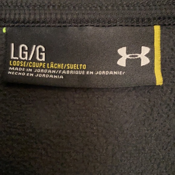 Under Armour Pullover Shirt - Picture 3 of 4